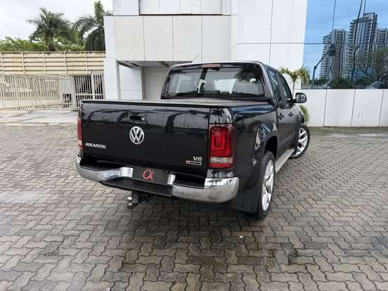 VOLKSWAGEN-AMAROK-2019
