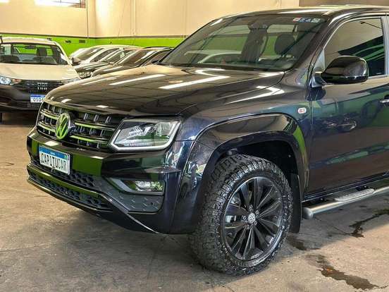 VOLKSWAGEN-AMAROK-2022