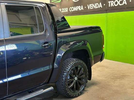 VOLKSWAGEN-AMAROK-2022