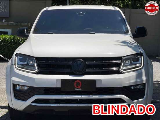 VOLKSWAGEN-AMAROK-2019