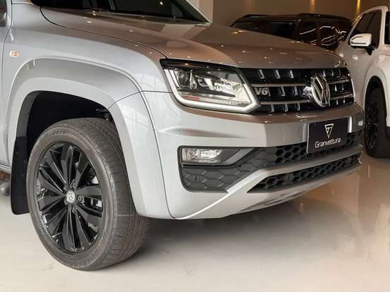 VOLKSWAGEN-AMAROK-2023