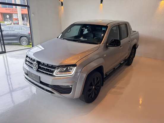 VOLKSWAGEN-AMAROK-2023