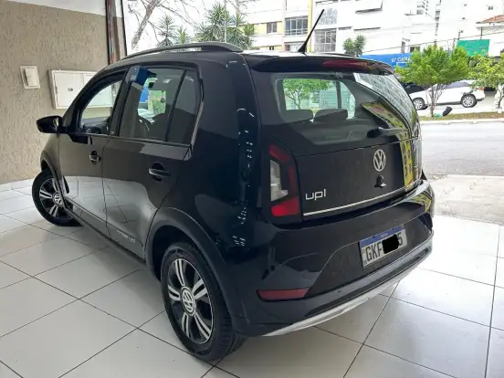 VOLKSWAGEN-CROSS UP-1.0 TSI 12V FLEX 4P MANUAL VOLKSWAGEN-CROSS UP-2017