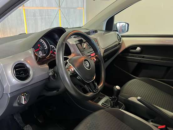 VOLKSWAGEN-CROSS UP-1.0 TSI 12V FLEX 4P MANUAL VOLKSWAGEN-CROSS UP-2019