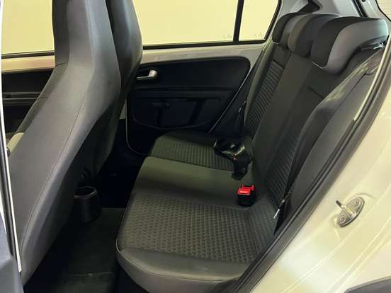 VOLKSWAGEN-CROSS UP-1.0 TSI 12V FLEX 4P MANUAL VOLKSWAGEN-CROSS UP-2019