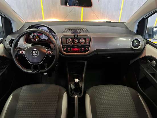 VOLKSWAGEN-CROSS UP-1.0 TSI 12V FLEX 4P MANUAL VOLKSWAGEN-CROSS UP-2019