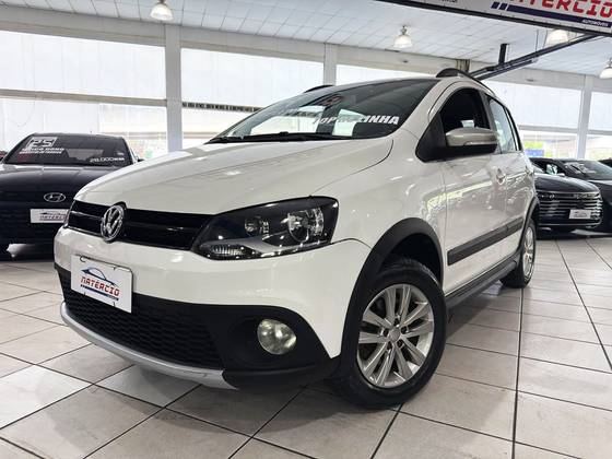 VOLKSWAGEN CROSSFOX 1.6 MI FLEX 8V 4P MANUAL