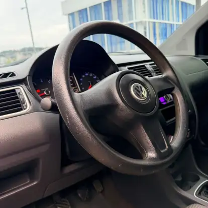 VOLKSWAGEN-FOX-1.0 MI 8V FLEX 2P MANUAL VOLKSWAGEN-FOX-2010