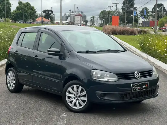 VOLKSWAGEN-FOX-2012