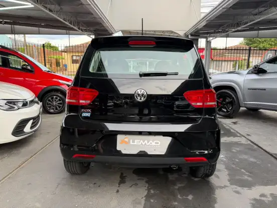VOLKSWAGEN-FOX-1.0 MPI COMFORTLINE 12V FLEX 4P MANUAL VOLKSWAGEN-FOX-2015