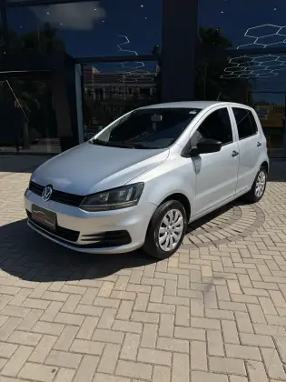 VOLKSWAGEN FOX 1.0 MPI TRENDLINE 12V FLEX 4P MANUAL