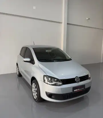 VOLKSWAGEN-FOX-2013