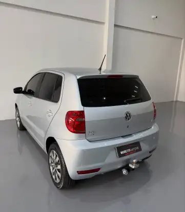 VOLKSWAGEN-FOX-2013