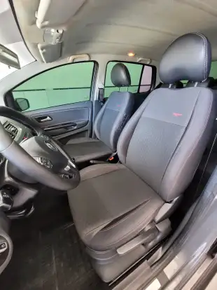VOLKSWAGEN-FOX-1.6 MI 8V FLEX 4P MANUAL VOLKSWAGEN-FOX-2014