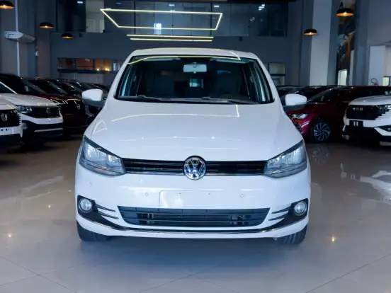 VOLKSWAGEN-FOX-1.6 MSI COMFORTLINE 8V FLEX 4P MANUAL VOLKSWAGEN-FOX-2014