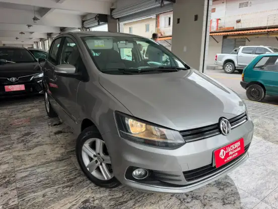 VOLKSWAGEN-FOX-1.6 MSI HIGHLINE 16V FLEX 4P MANUAL VOLKSWAGEN-FOX-2015