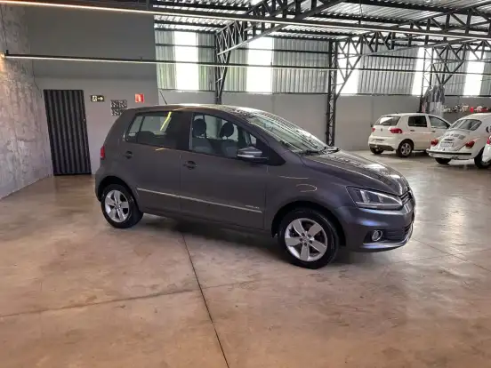 VOLKSWAGEN-FOX-1.6 MSI HIGHLINE 16V FLEX 4P MANUAL VOLKSWAGEN-FOX-2017