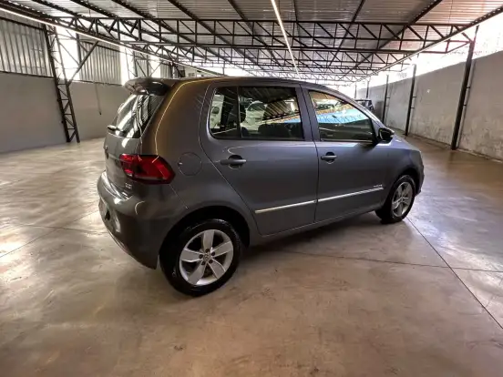 VOLKSWAGEN-FOX-1.6 MSI HIGHLINE 16V FLEX 4P MANUAL VOLKSWAGEN-FOX-2017