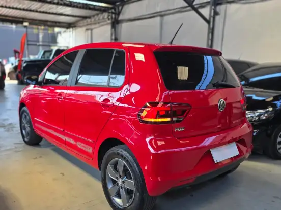 VOLKSWAGEN-FOX-1.6 MSI TOTAL FLEX CONNECT 4P MANUAL VOLKSWAGEN-FOX-2017