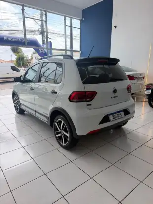 VOLKSWAGEN-FOX-1.6 MSI TOTAL FLEX XTREME 4P MANUAL VOLKSWAGEN-FOX-2020