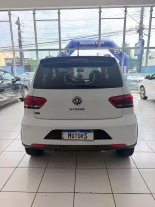 VOLKSWAGEN-FOX-2020
