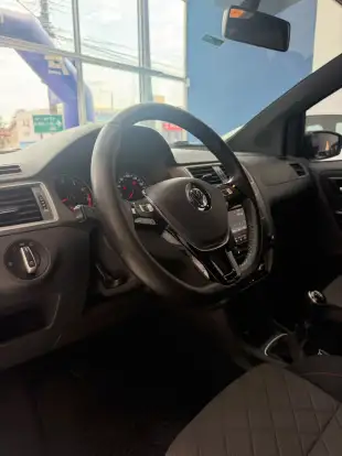 VOLKSWAGEN-FOX-1.6 MSI TOTAL FLEX XTREME 4P MANUAL VOLKSWAGEN-FOX-2020