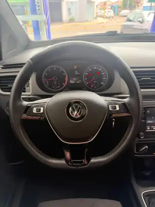 VOLKSWAGEN-FOX-1.6 MSI TOTAL FLEX XTREME 4P MANUAL VOLKSWAGEN-FOX-2020