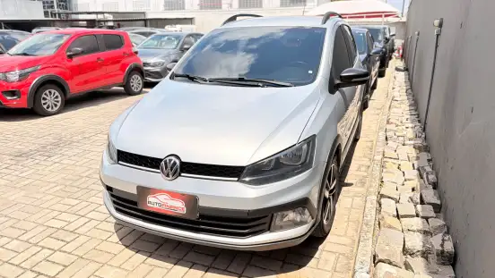 VOLKSWAGEN-FOX-2018