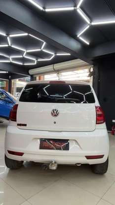 VOLKSWAGEN-FOX-1.0 MI 8V FLEX 2P MANUAL VOLKSWAGEN-FOX-2011