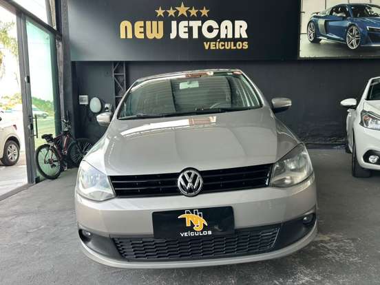 VOLKSWAGEN-FOX-1.0 MI 8V FLEX 4P MANUAL VOLKSWAGEN-FOX-2014