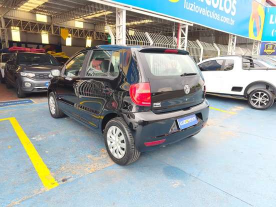 VOLKSWAGEN-FOX-1.0 MI 8V FLEX 4P MANUAL VOLKSWAGEN-FOX-2013