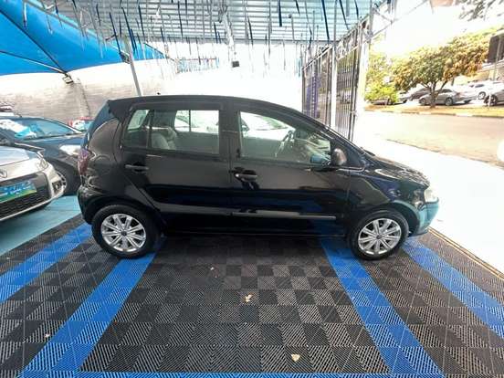 VOLKSWAGEN-FOX-1.0 MI 8V FLEX 4P MANUAL VOLKSWAGEN-FOX-2009