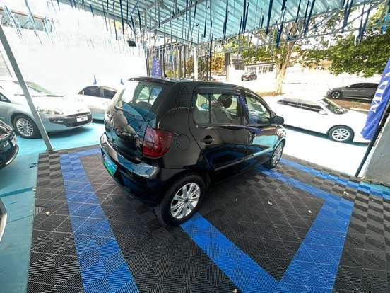 VOLKSWAGEN-FOX-1.0 MI 8V FLEX 4P MANUAL VOLKSWAGEN-FOX-2009
