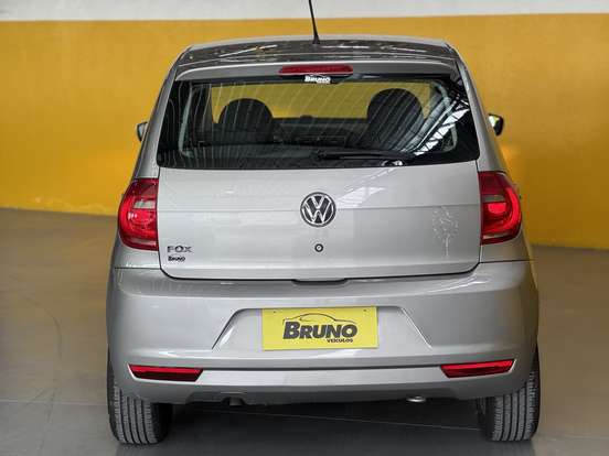 VOLKSWAGEN-FOX-1.0 MI 8V FLEX 4P MANUAL VOLKSWAGEN-FOX-2012