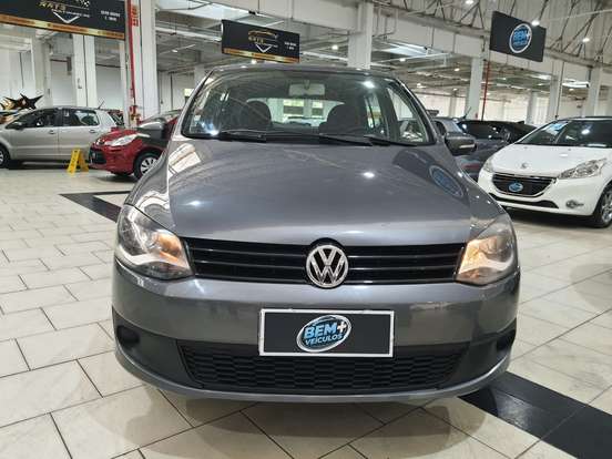 VOLKSWAGEN-FOX-1.0 MI 8V FLEX 4P MANUAL VOLKSWAGEN-FOX-2010