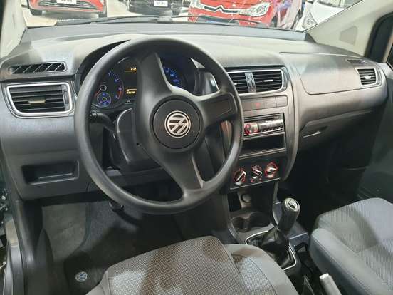 VOLKSWAGEN-FOX-1.0 MI 8V FLEX 4P MANUAL VOLKSWAGEN-FOX-2010