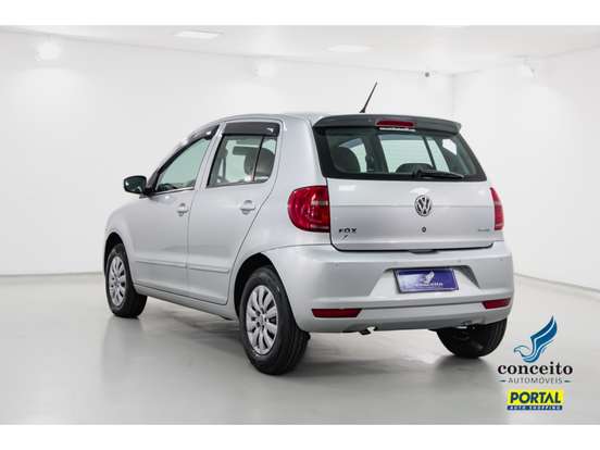 VOLKSWAGEN-FOX-1.0 MI BLUEMOTION 8V FLEX 4P MANUAL VOLKSWAGEN-FOX-2013