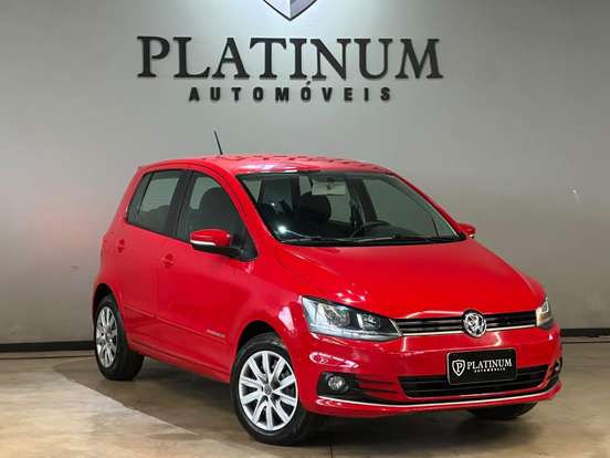 VOLKSWAGEN-FOX-2015