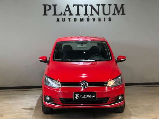 VOLKSWAGEN-FOX-2015