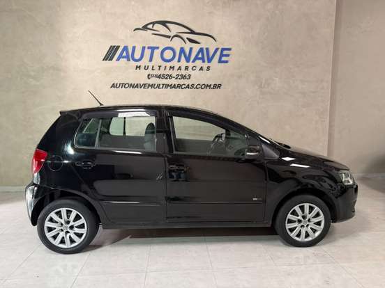 VOLKSWAGEN-FOX-1.0 MI PLUS 8V FLEX 4P MANUAL VOLKSWAGEN-FOX-2009