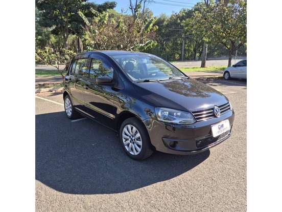 VOLKSWAGEN-FOX-2010