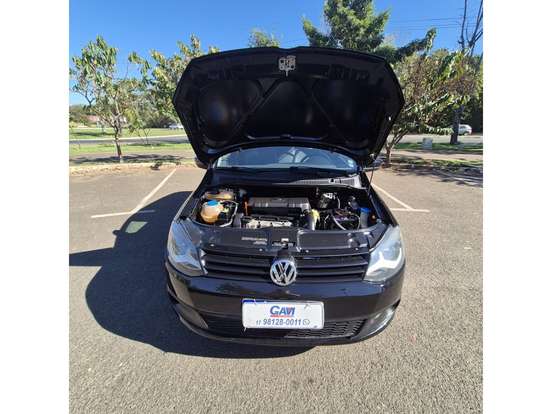 VOLKSWAGEN-FOX-1.0 MI TREND 8V FLEX 4P MANUAL VOLKSWAGEN-FOX-2010