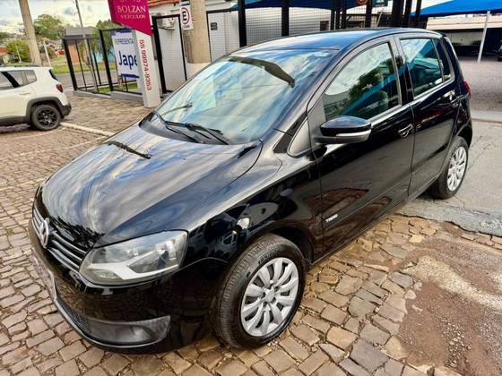 VOLKSWAGEN FOX 1.0 MI TREND 8V FLEX 4P MANUAL