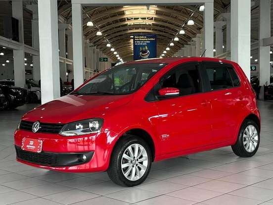 VOLKSWAGEN-FOX-1.0 MI TREND 8V FLEX 4P MANUAL VOLKSWAGEN-FOX-2013