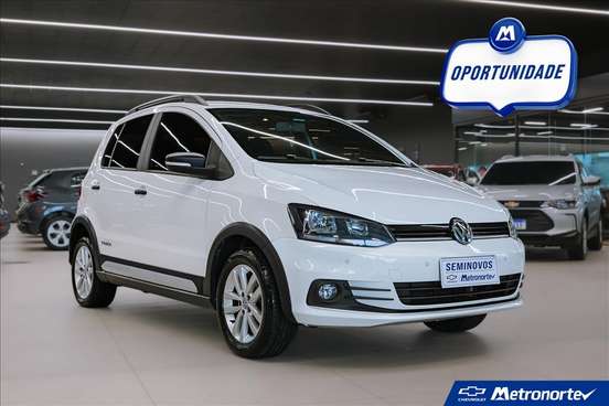 VOLKSWAGEN-FOX-1.0 MPI TRACK 12V FLEX 4P MANUAL VOLKSWAGEN-FOX-2017