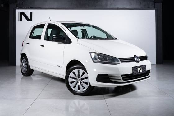 VOLKSWAGEN FOX 1.0 MPI TRENDLINE 12V FLEX 4P MANUAL