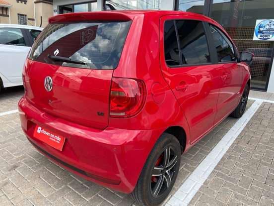 VOLKSWAGEN-FOX-2011