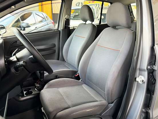 VOLKSWAGEN-FOX-1.6 MI PLUS 8V FLEX 4P MANUAL VOLKSWAGEN-FOX-2008