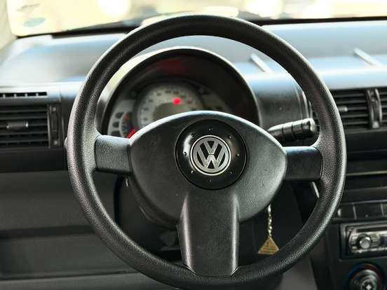 VOLKSWAGEN-FOX-2008