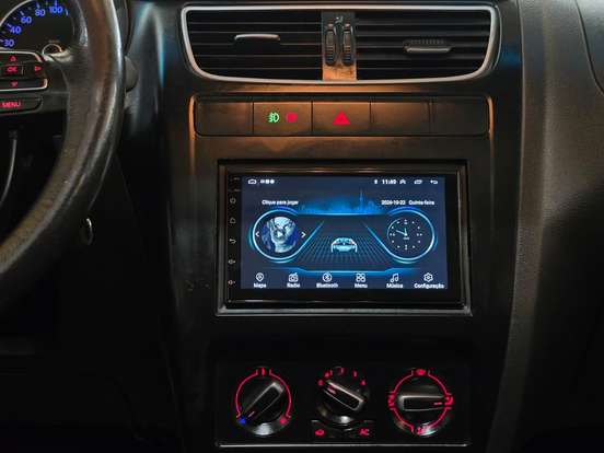 VOLKSWAGEN-FOX-2010